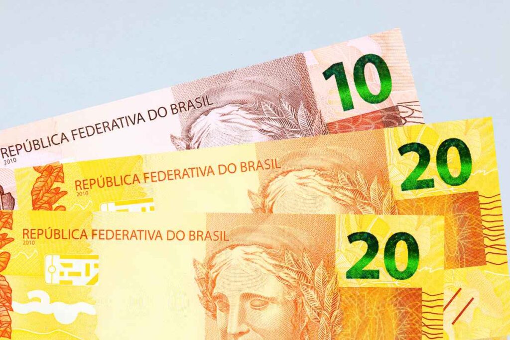 Notas de 10 e 20 reais do Brasil, com foco em RPVs Federais